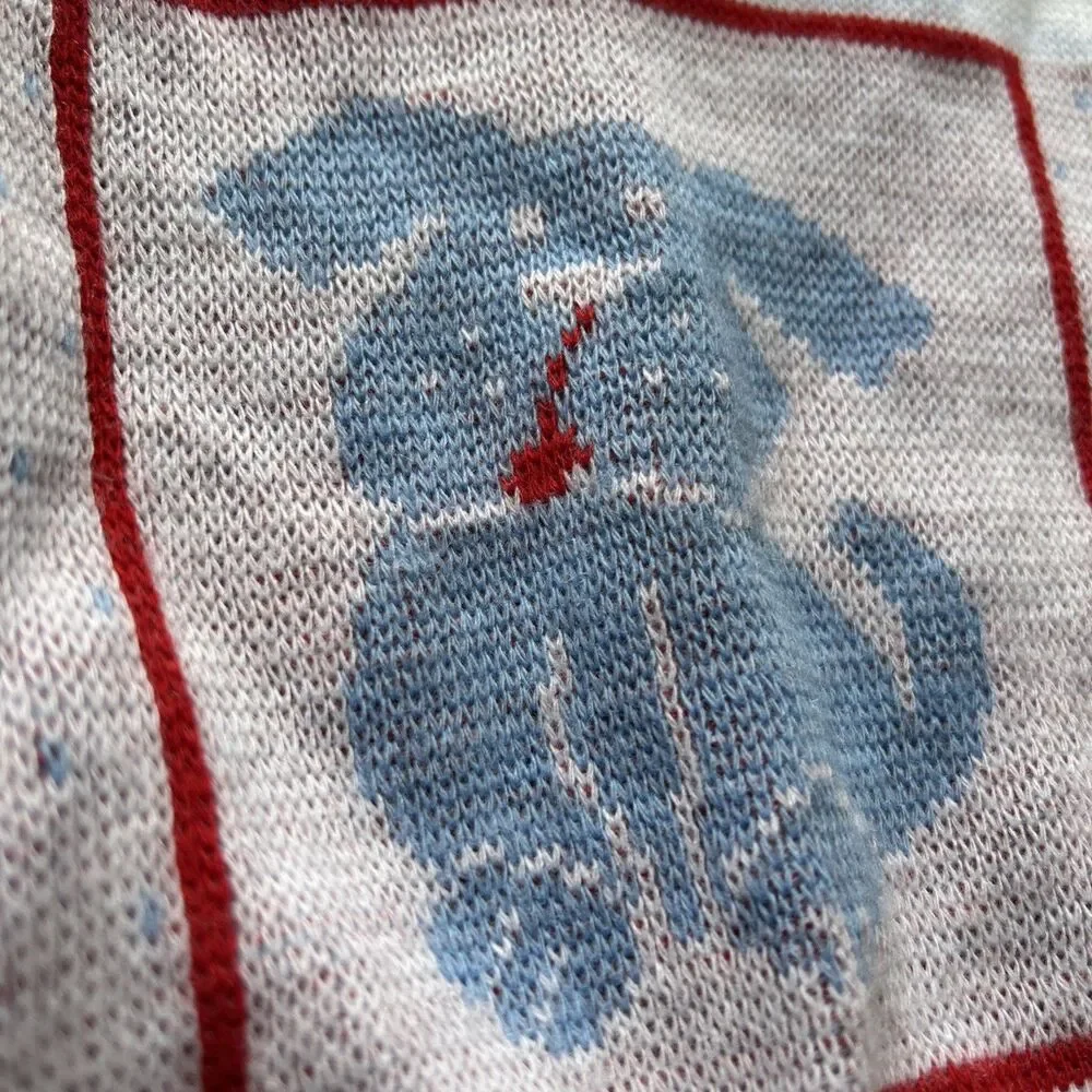 N/A vintage pullover